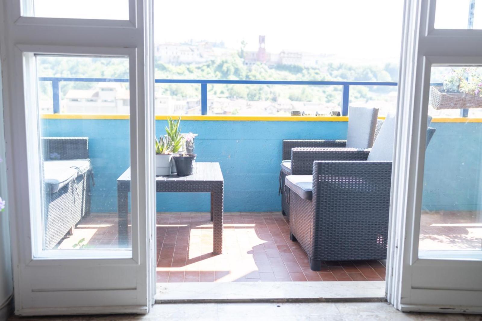 Affordable 3 Roms Appartment With Special Price Summer 2025 Dogliani Eksteriør billede